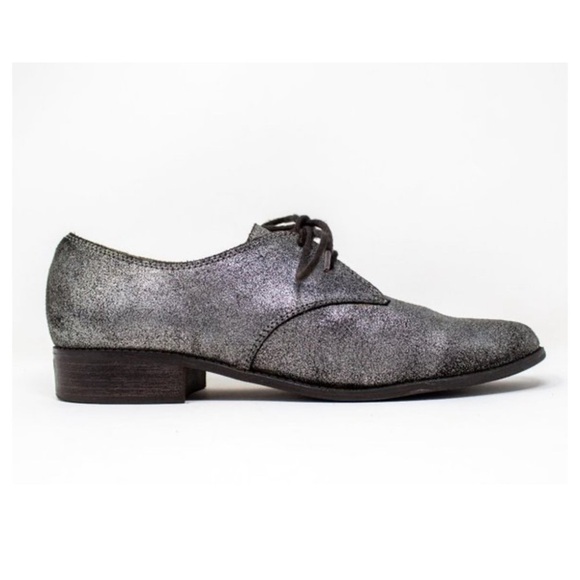 Seychelles Welcome Back Oxford Metallic Silver Lace Up Heeled Shoe - Picture 1 of 14